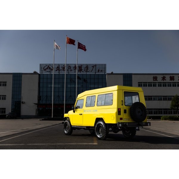 Three-door Ten-seat Mining Personnel Carrier KA-certified Explosion-proof Underground Mine Safety Vehicle