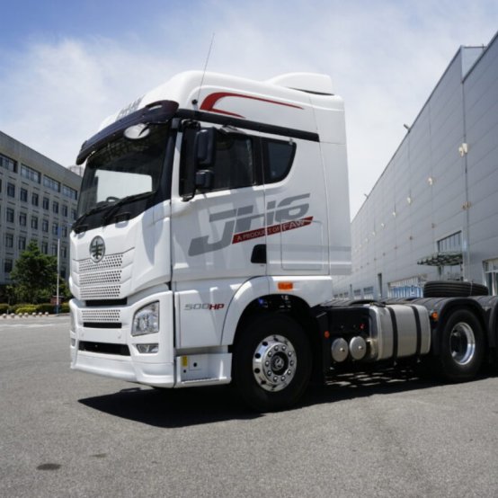 FAW genuine parts and fast delivery protect long-term fleet value
