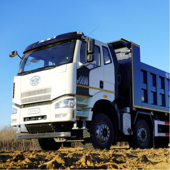 FAW J6P 8x4 tipper truck with wear-resistant U-shaped cargo box