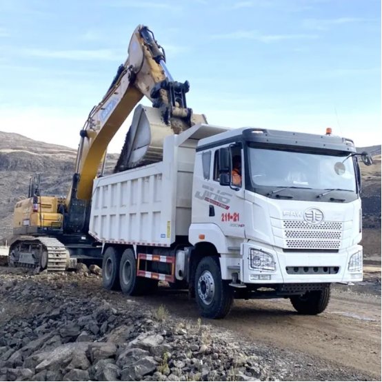 Matching Dump Trucks, Lowbeds, and Excavators for Extreme Mining Terrains