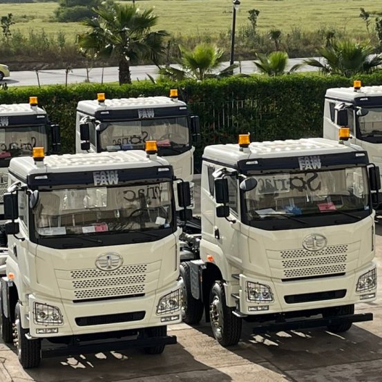 One-stop commercial truck procurement, customization, logistics, and lifecycle support