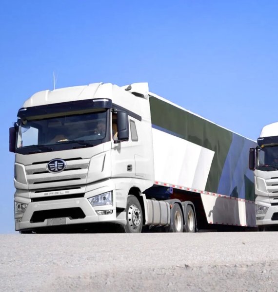 How to Choose the Right Commercial Truck for Your Fleet and Transport Projects