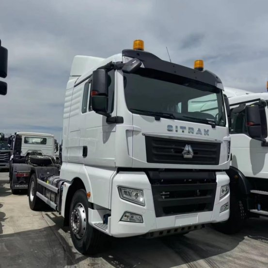 Commercial truck fleet procurement based on payload and road conditions