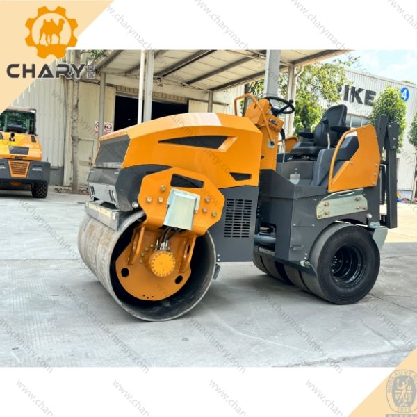 5 Ton Combined Road Roller 