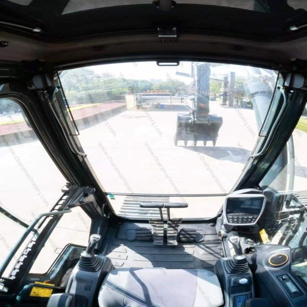 Hyundai HX375L