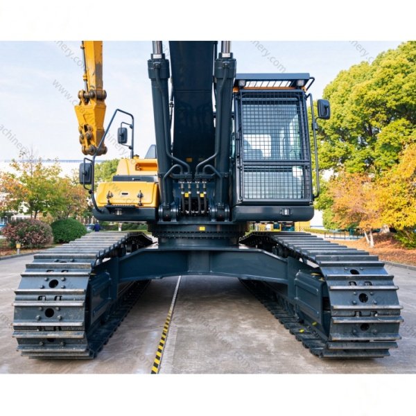 Hyundai medium excavator,