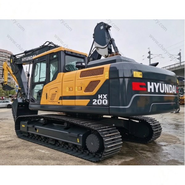 Hyundai HX200 Excavator