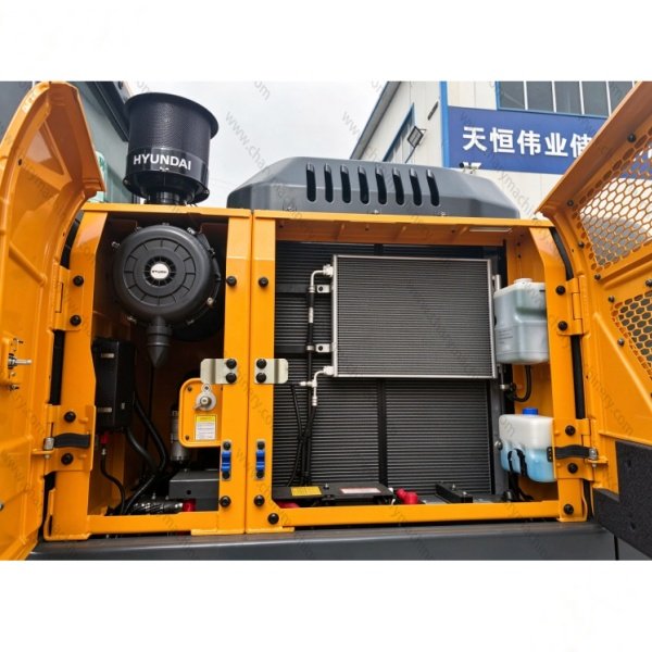 Medium Hydraulic Construction Digger