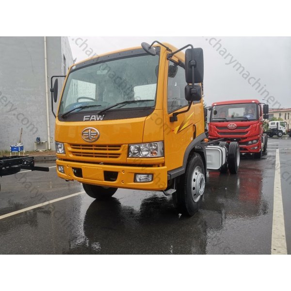 FAW J5K 4×2 Cargo Truck