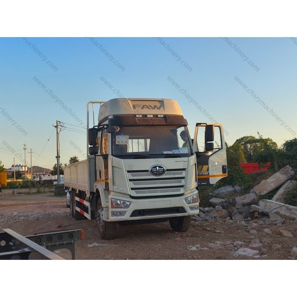 FAW J6L 6X4 Heavy Duty Cargo Lorry 280HP