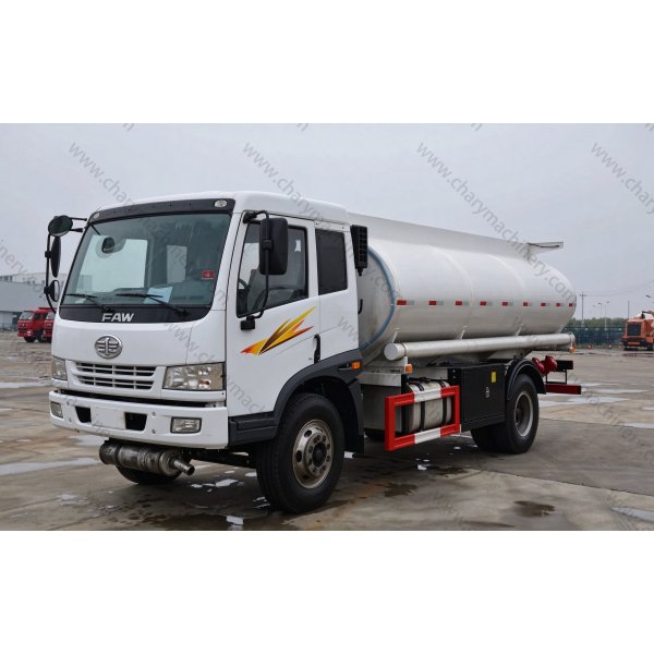 FAW J5K 4X2 10000L Water Sprinkler Bowser Truck