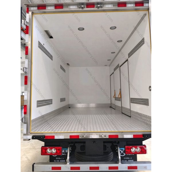 FAW 4X2 Refrigerated Reefer Truck