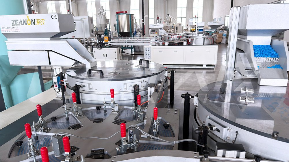 Xindacheng is a drip irrigation tape prodrip tape manufacturing machine factory, and it has a drip irrigation tape production line with CE certification.