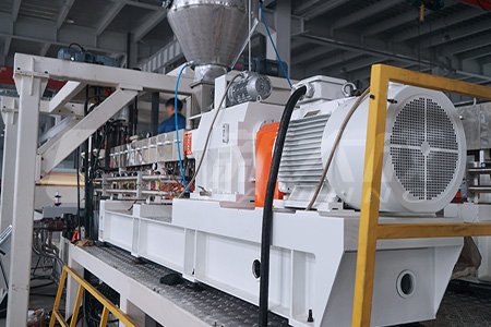 PVB vs SGP Interlayer Film: Differences, Applications and Production Requirements