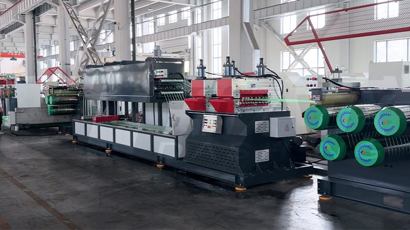 PET strapping band production line with extrusion, stretching, and winding equipment