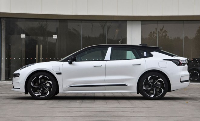 -1_0000_800x0_1_q95_autohomecar__ChxknGQWiViAXzQ9ACukJxBgvXs430