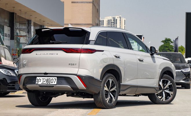 -1_0003_1400x0_1_q95_autohomecar__Chxkm2QJK4iASVNrACO_3E111zs636