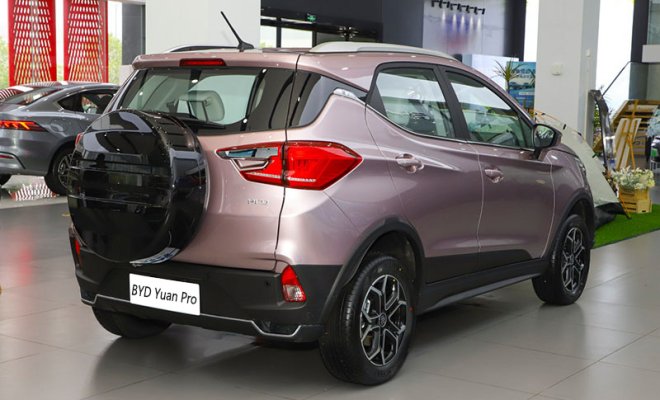 -1_0002_1400x0_1_q95_autohomecar__CjIFVGRxfVqARBtzACa9OQ92p8w377