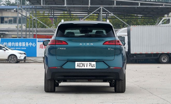 -1_0007_1400x0_1_q95_autohomecar__ChsEbGNKsymAQJdhAB7UDIHzN6Q970