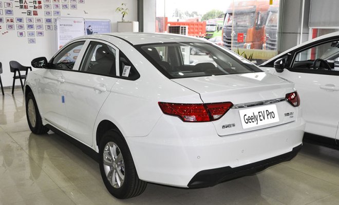 -1_0006_1400x0_1_q95_autohomecar__ChsFVWNvs5eATAjnACJpo3bgg-k051 拷贝