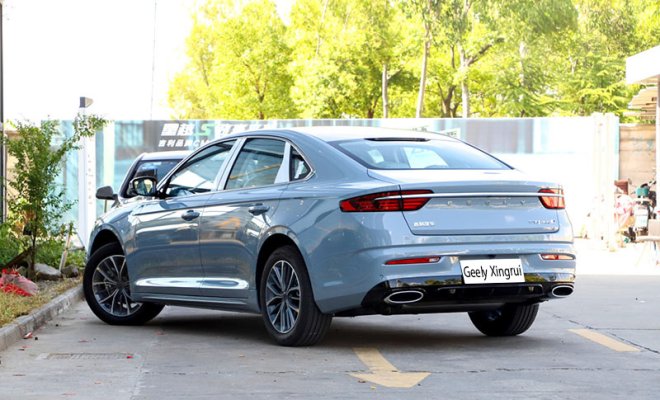 -1_0001_1400x0_1_q95_autohomecar__ChwFkGLLt4aAM0apADpe8Eb2KCc726 拷贝