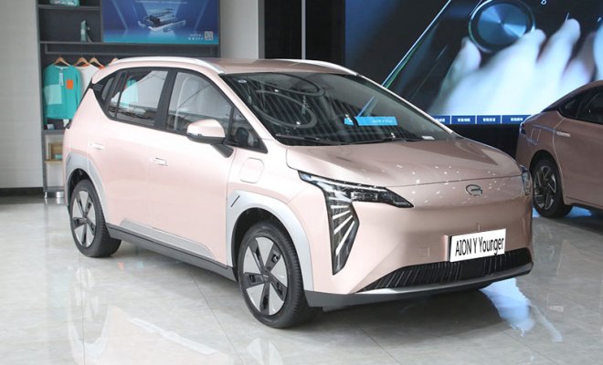 -1_0006_1400x0_1_q95_autohomecar__ChxkjmQuGTOAR48EABf1TAjDRqc535