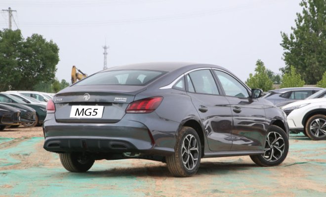 -1_0005_800x0_1_q95_autohomecar__ChxknGRchX2AXWeiACFqzivb-rA444 拷贝