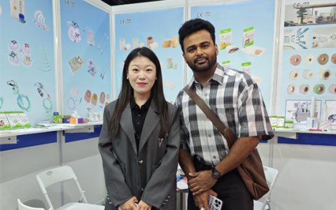Our company recently visited the customer's P3 molecular laboratory in Malaysia. Through immersive technical exchanges, customized solution discussions, and cultural interactions, 