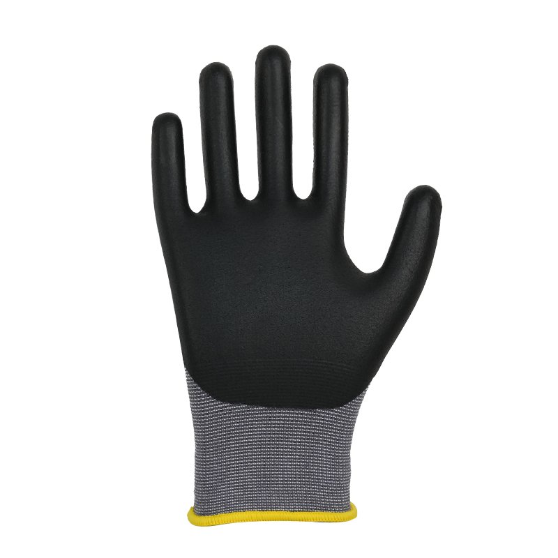  Nitrile foam 3/4 dipped oil proof gloves -426