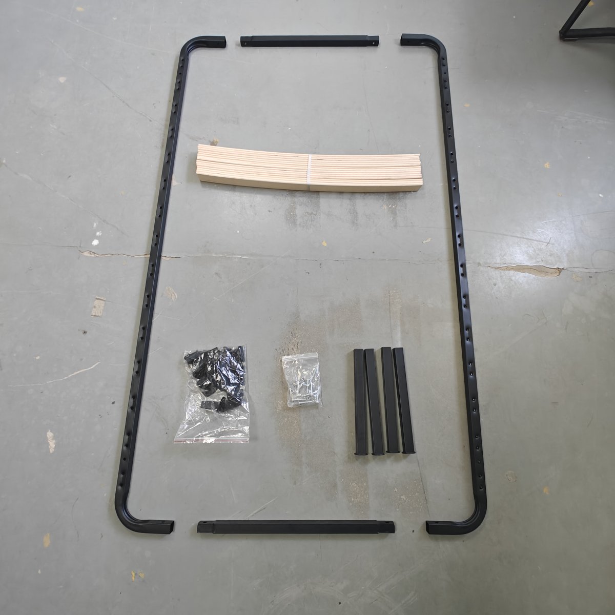 metal slat bed frame