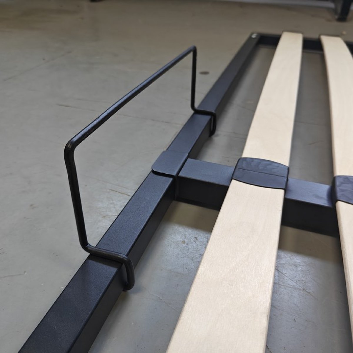 metal bed slat support