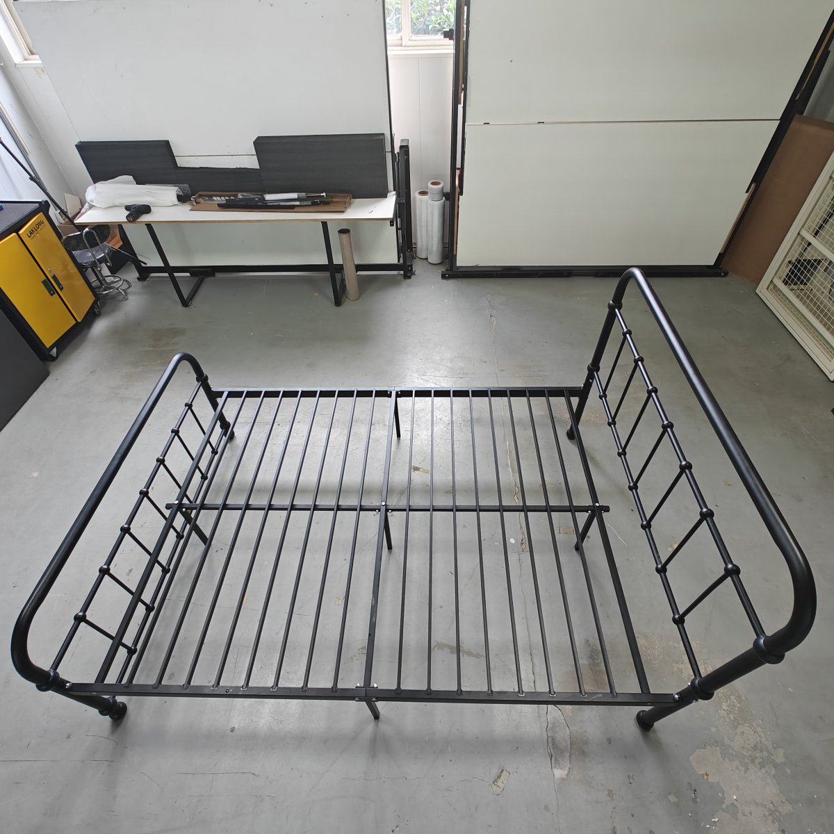 custom metal bed bulk order