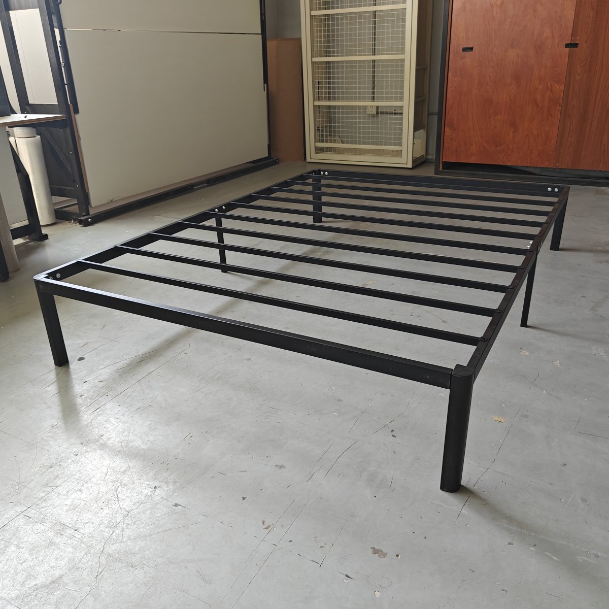 Wholesale Metal Bed Base