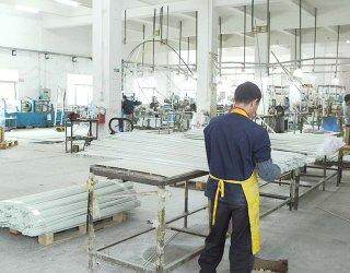 -1_0002_H16c514abd28d444a93a24ece560bd27ct